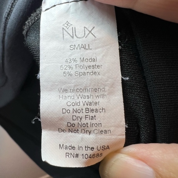 NUX Womens Sleek Sweat Ultra Soft Pullover Crew Neck Sweatshirt Black Yoga Small - Picture 14 of 14